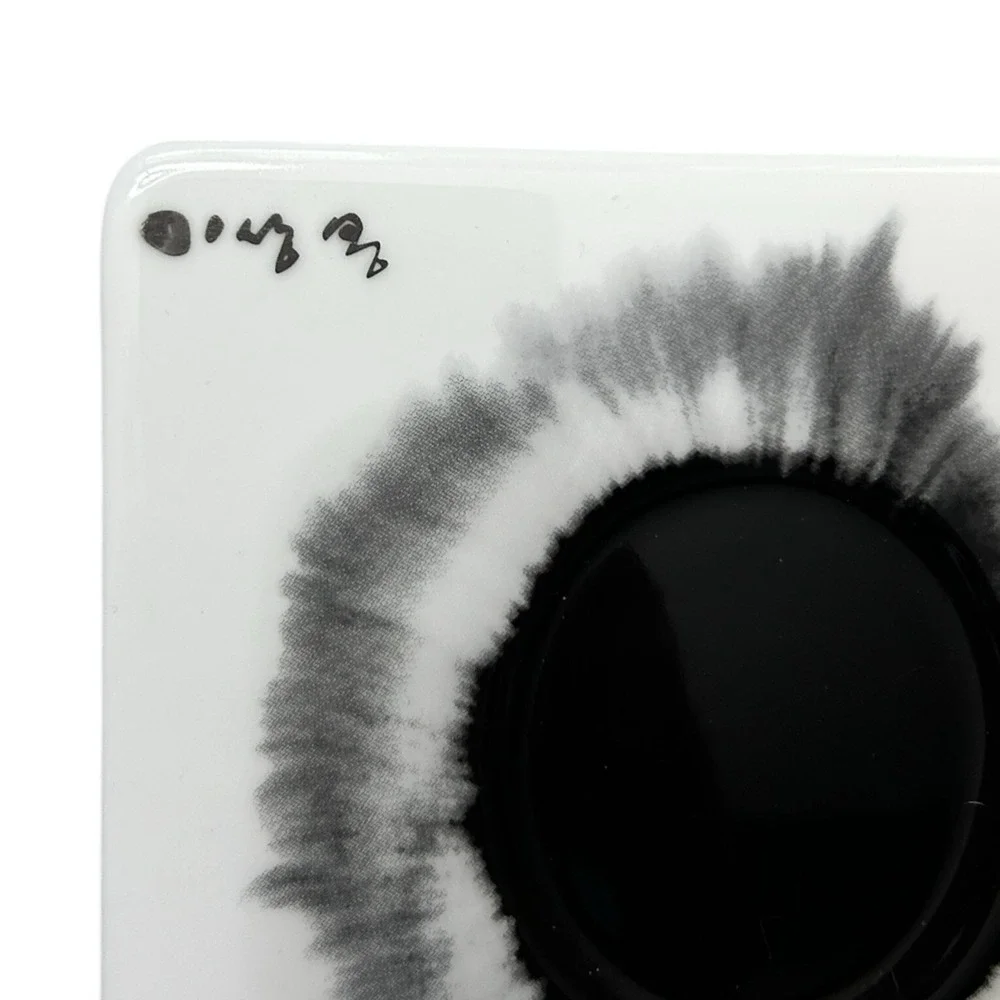 Li Sang Bong x HAENGNAM Korean Porcelain Calligraphy Art Poem Plate Black /White